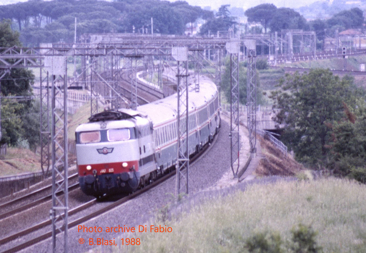AiMX Models Locomotiva Elettrica FS E 447 023 “Tartasette”– H0 1/87 AX2057– Era IVb-Va