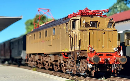 AimX Models Locomotiva Elettrica FS E 428 103 di seconda serie  Ansaldo – H0 1/87 AX2021 Castano Isabella Era IV