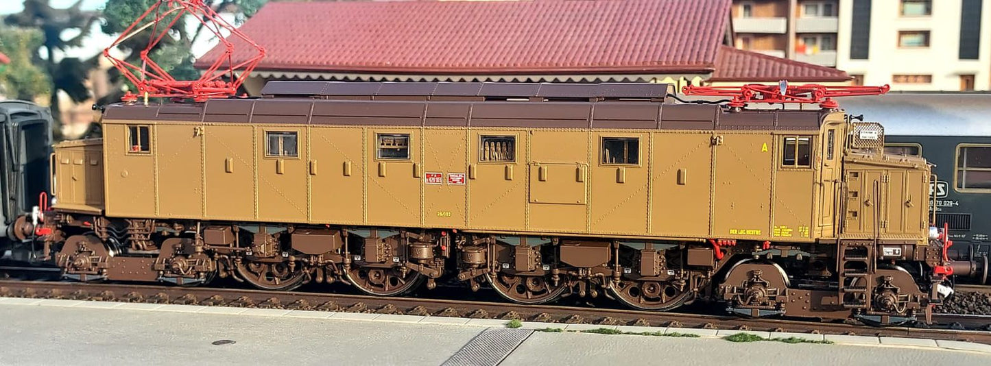 AimX Models Locomotiva Elettrica FS E 428 103 di seconda serie  Ansaldo – H0 1/87 AX2021 Castano Isabella Era IV